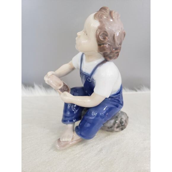 BING & GRONDAHL "HELP ME‎ MOM" #2275 DESIGNED BY MICHAELA AHLMANN - Picture 2 of 6